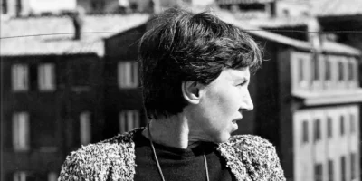 Nehrin Kıyısında-Bir Kavgadır Kentin Sokakları